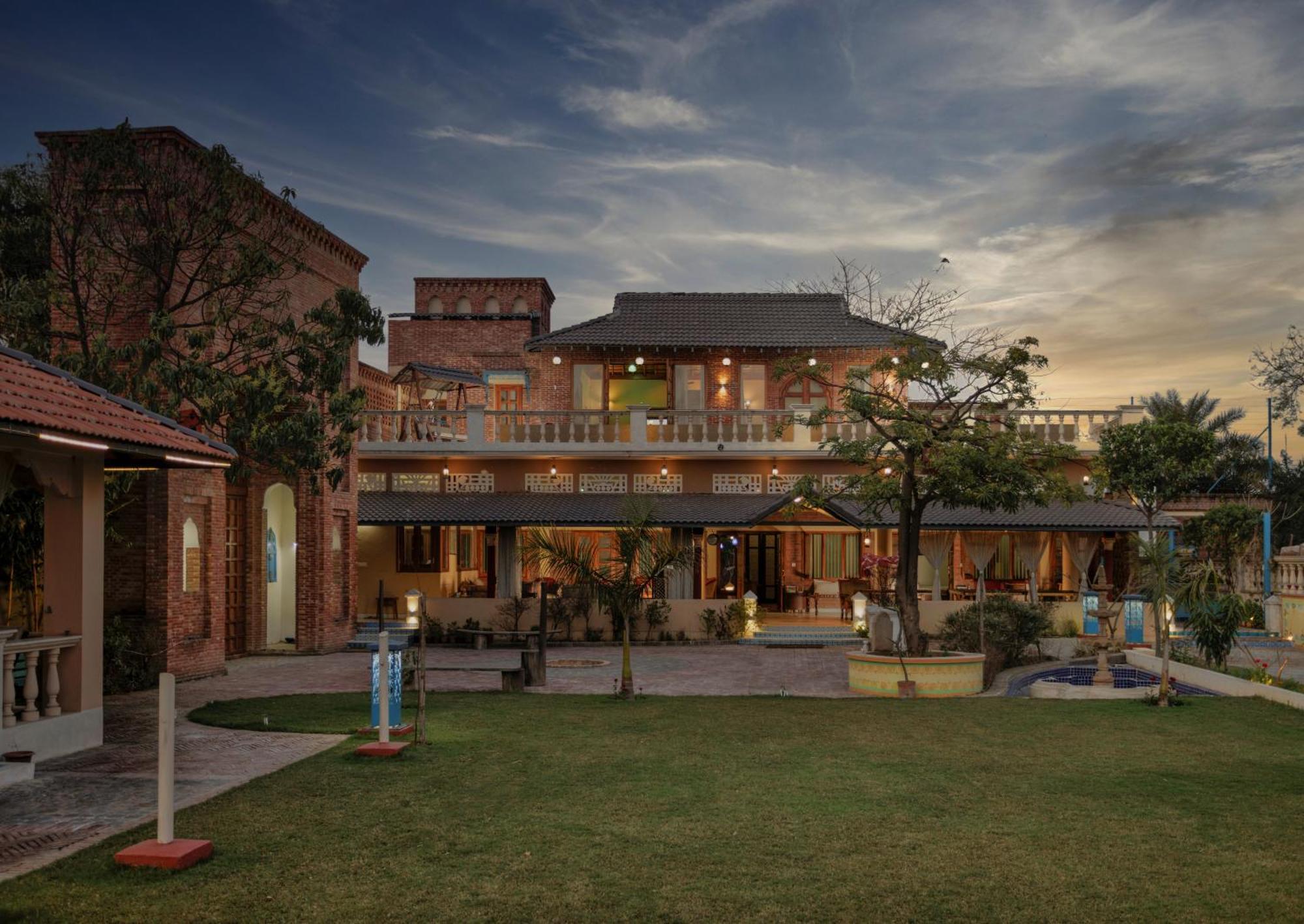 Namaste Dwaar - The Gateway To Rural India Hotel Khatauli ภายนอก รูปภาพ