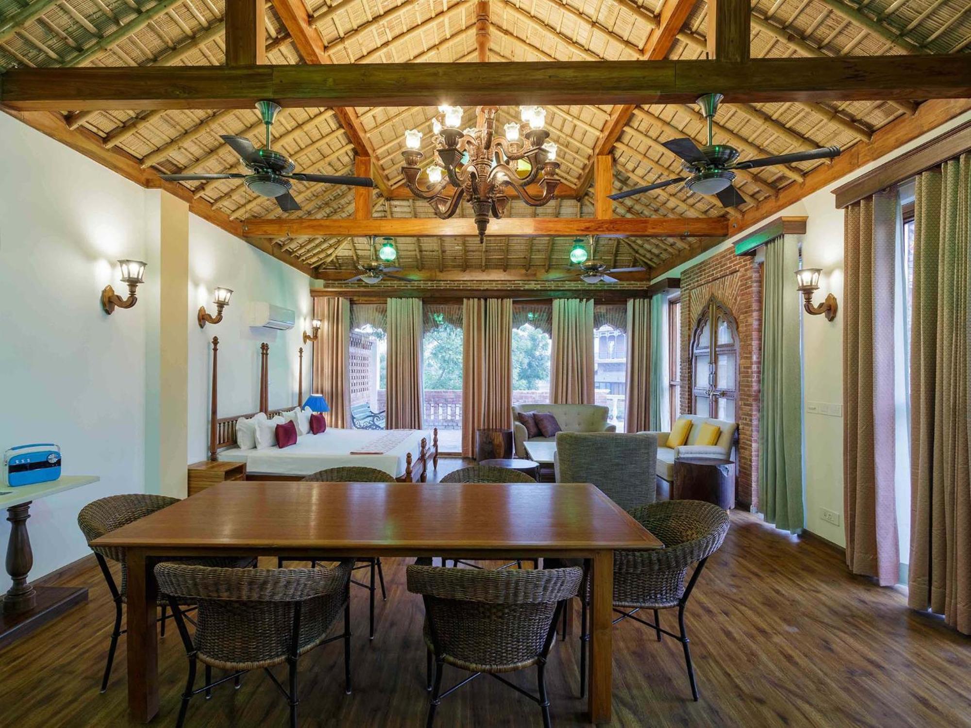 Namaste Dwaar - The Gateway To Rural India Hotel Khatauli ภายนอก รูปภาพ
